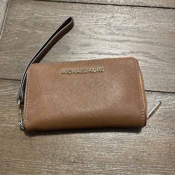 MICHAEL Michael Kors Handbags - Michael Kors handbag purse wallet